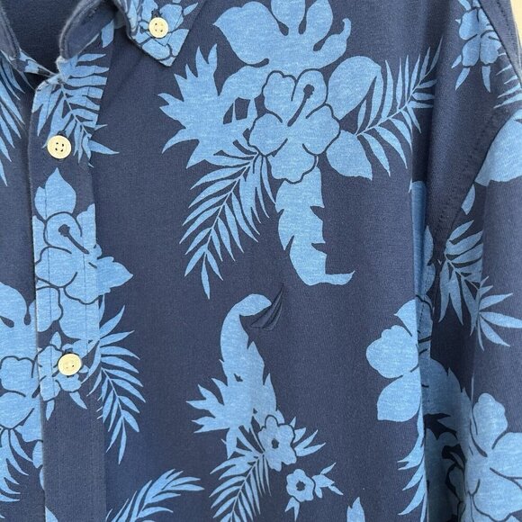 Nautica Men’s 2XL XXL Blue Floral Hawaiian Camp Button Down Shirt Short Sleeve - Picture 3 of 9